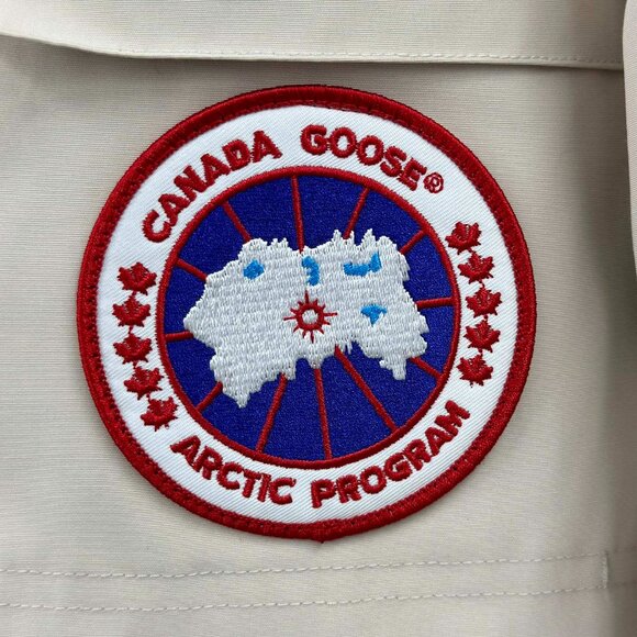 Canada Goose Expedition white Unisex Hooded Parka - Picture 4 of 9